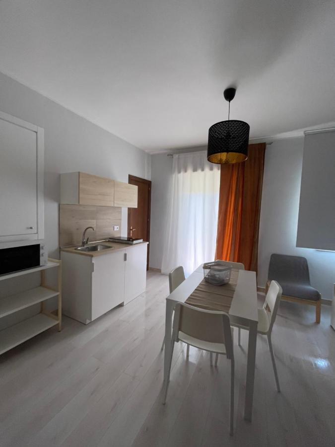 Апартаменты Casa XXI Aprile Изола-делле-Феммине Экстерьер фото